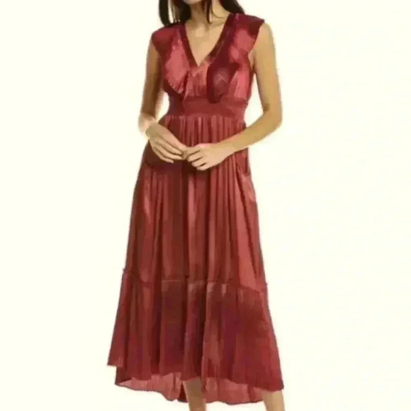 Taylor Crinkled Satin Midi Dress - Picture 9 of 10